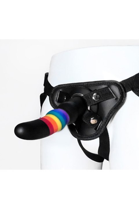 Strap-on na szelkach z silikonowym dildo Strap-on na szelkach z silikonowym dildo