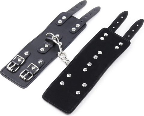 Fetish Fever - Cuffs with two buckles - Black Fetish Fever - Cuffs with two buckles - Black